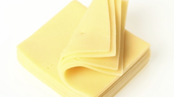 Premium Ingredients says its new stabilizers for sliced cheese can reduce costs. photo: iStock-ffolas 
